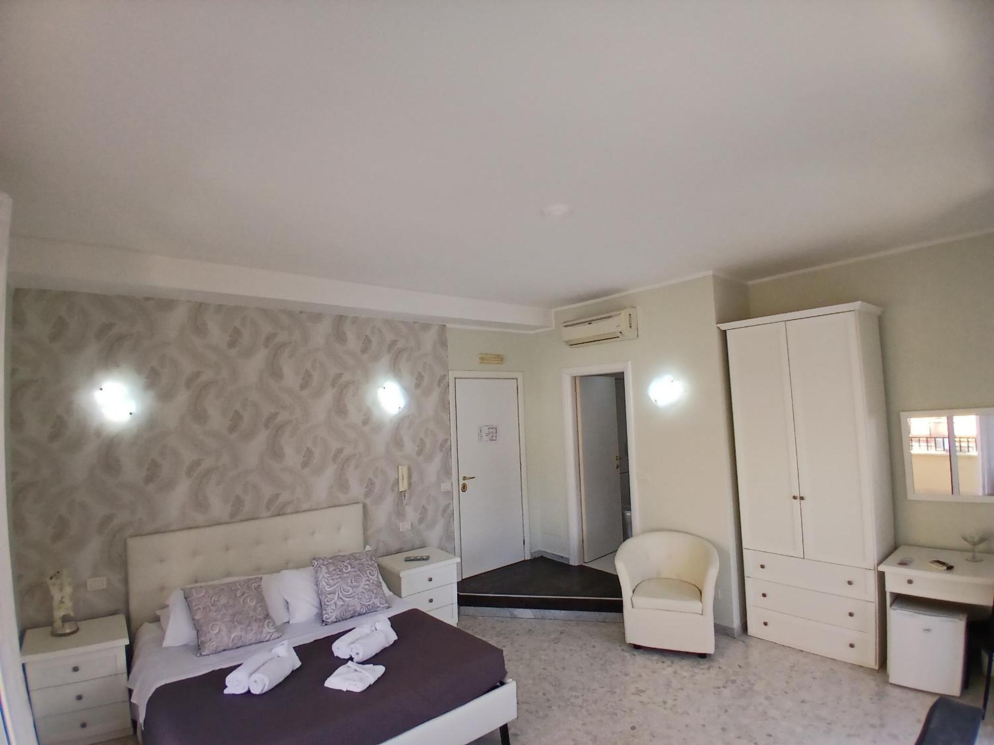 Affittacamere Da Fenix Tivoli Quarto foto