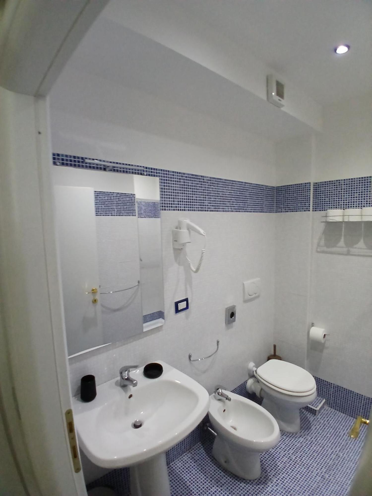 Affittacamere Da Fenix Tivoli Quarto foto